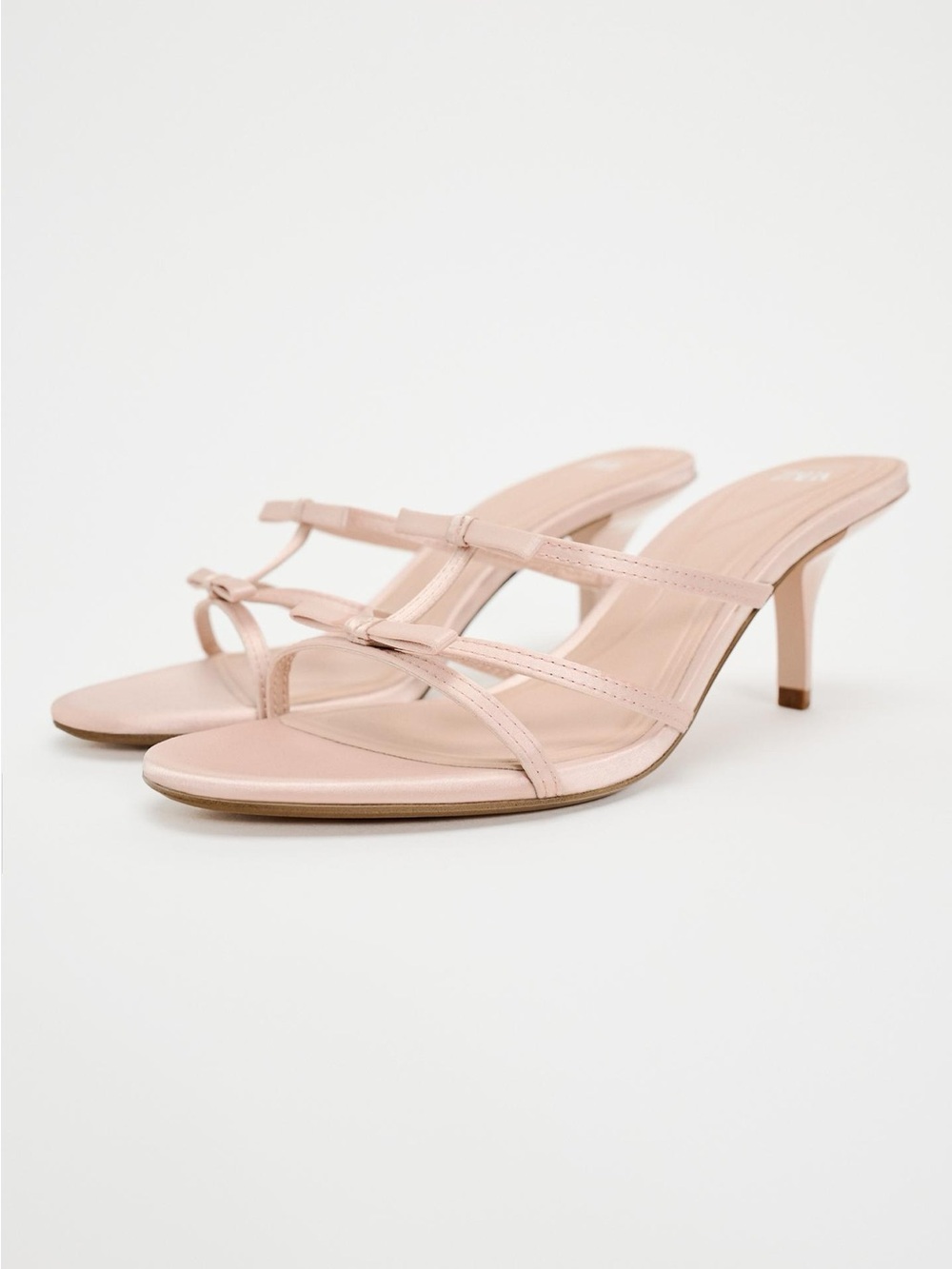 Zara Women's pink satin bow Sandal heels